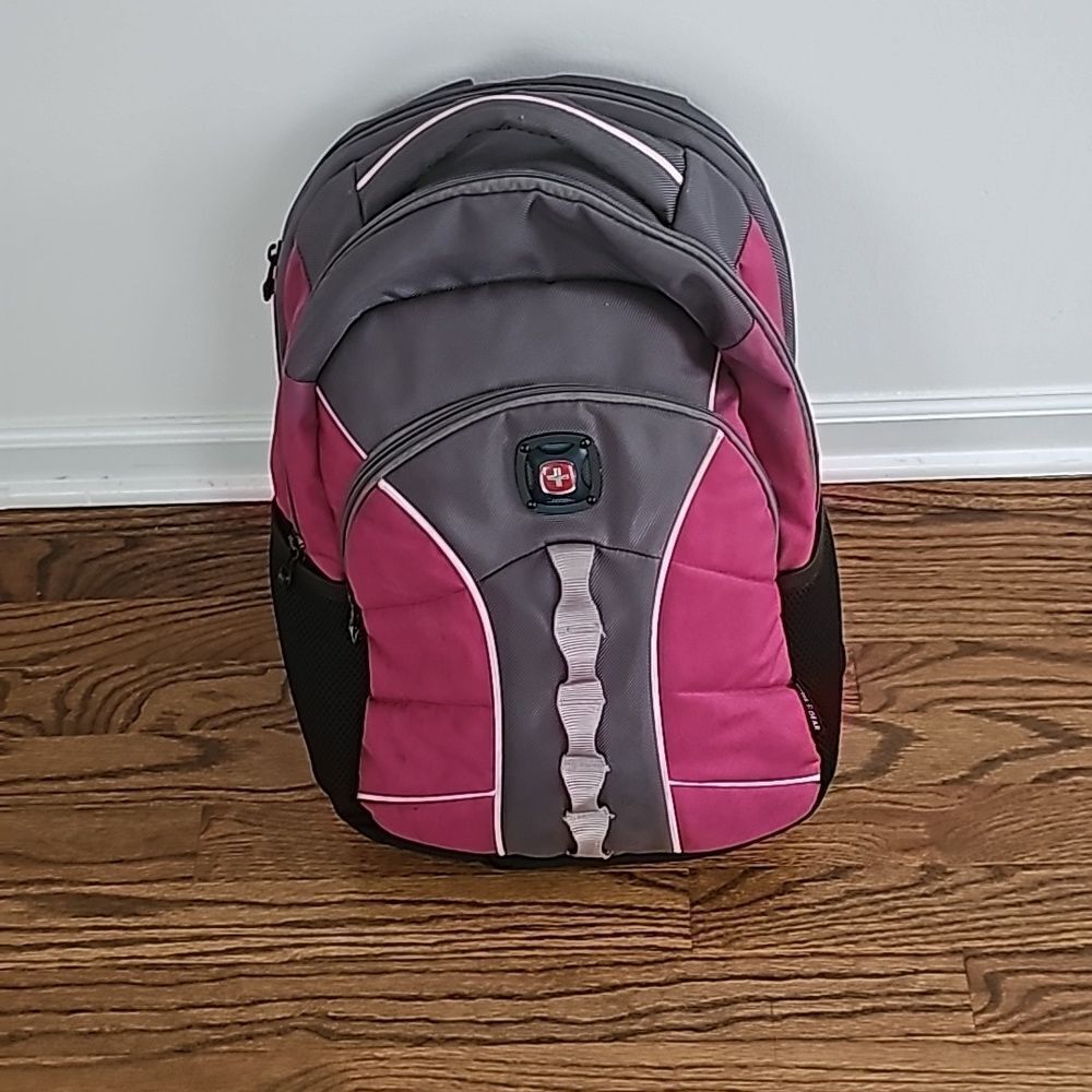 Gently used Swiss Gear Backpack
